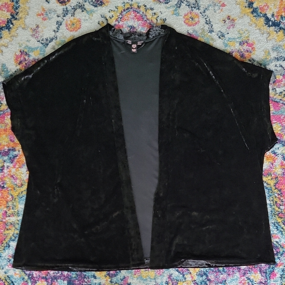 Victoria's Secret Black Robe Luxurious Velvet Sleepwear